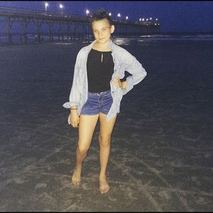 Meet your Posher, Claire